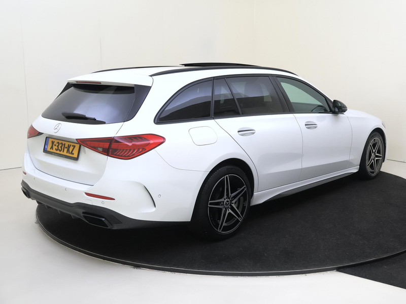 Mercedes-Benz C 300 Estate e AMG Line — photo 4