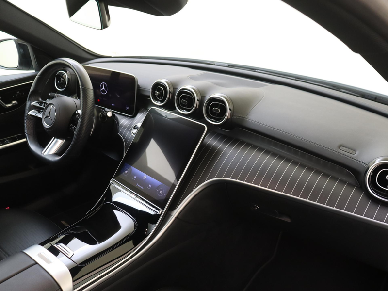 Mercedes-Benz C 300 Estate e AMG Line — photo 5
