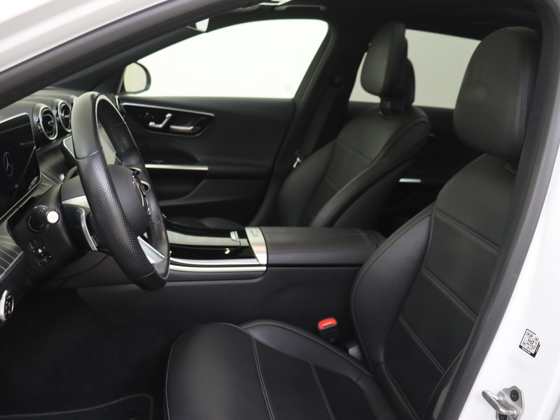 Mercedes-Benz C 300 Estate e AMG Line — photo 11