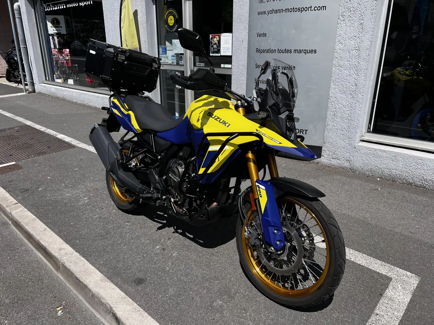 Suzuki V-Strom 800DE Żółty - 2