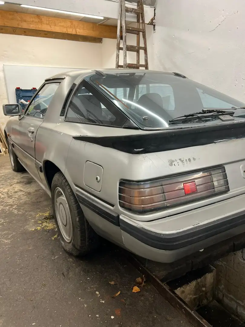 Mazda RX-7 - 1
