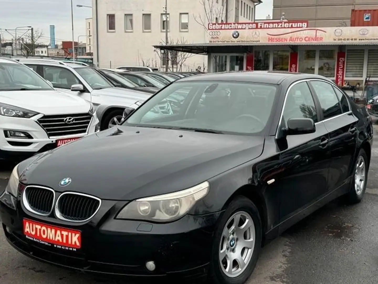 BMW 520 i*Autom*Navi*Tempo*MFL* !!Händler Fahrzeug !! Negro - 1