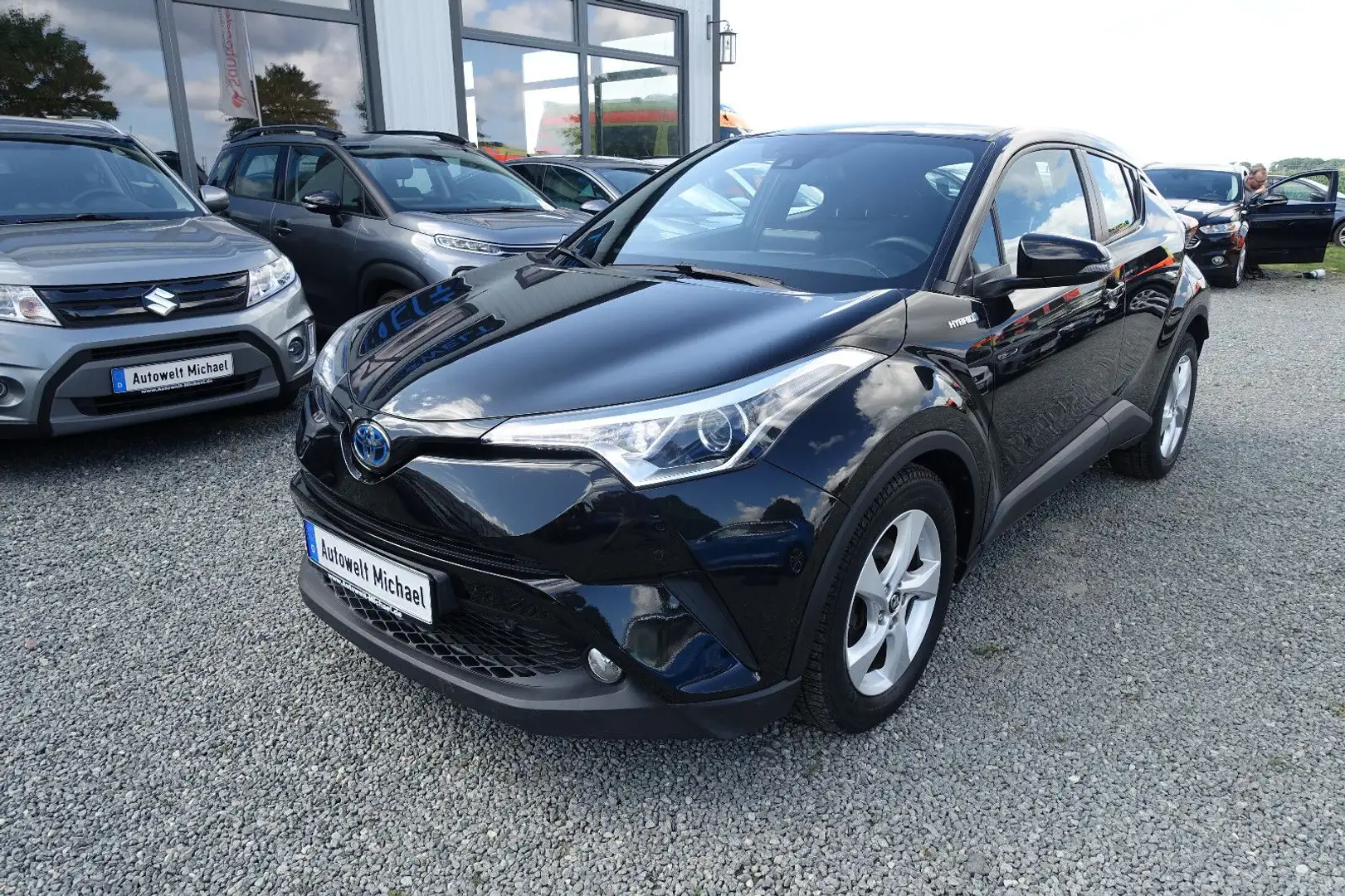 Toyota C-HR 1.8 Hybrid Aut. KLIMAAUT KAM LED NAV DAB 17 Schwarz - 2
