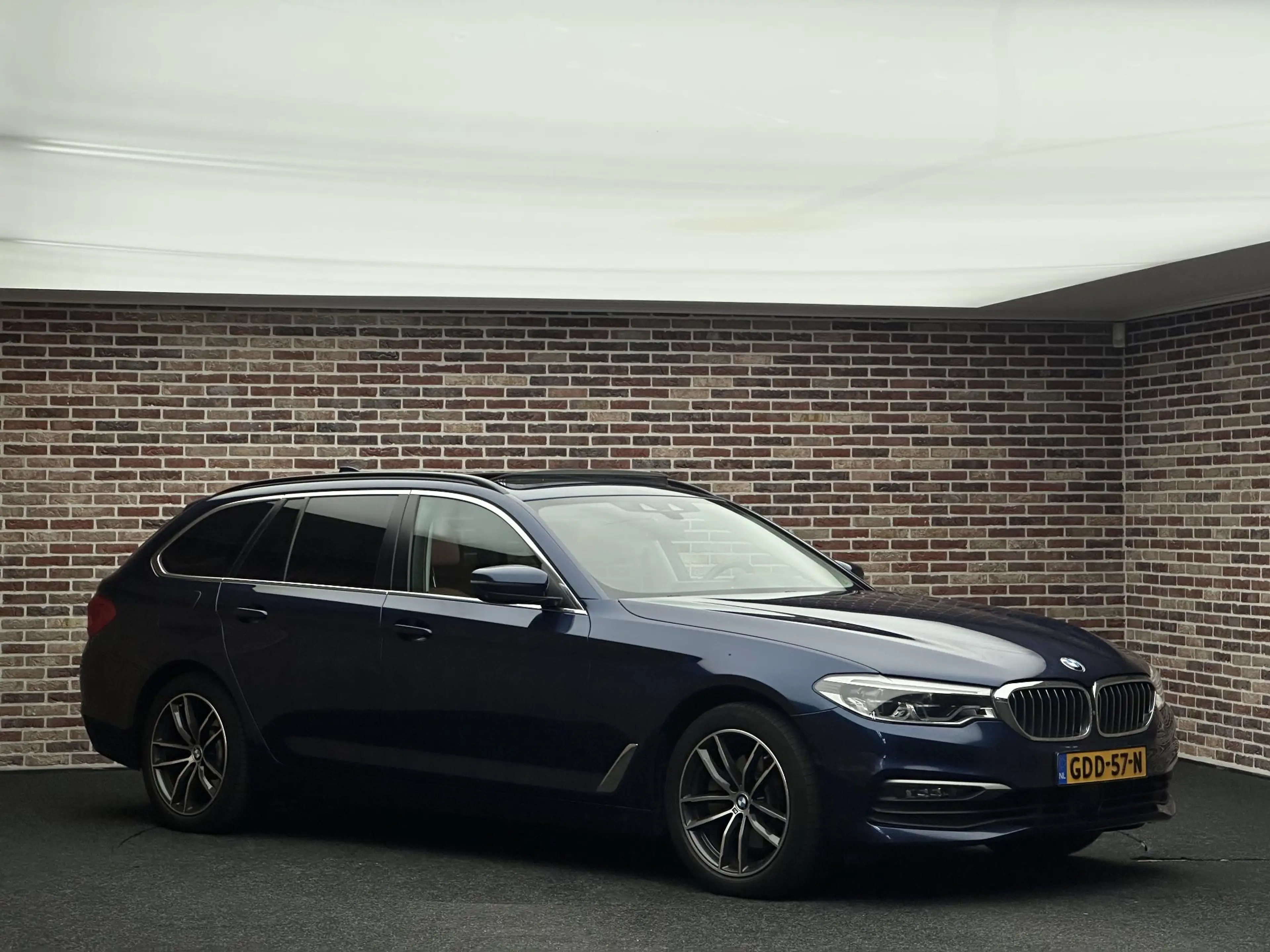 BMW 520 5-serie Touring 520d High Executive Edition Pano| — photo 21