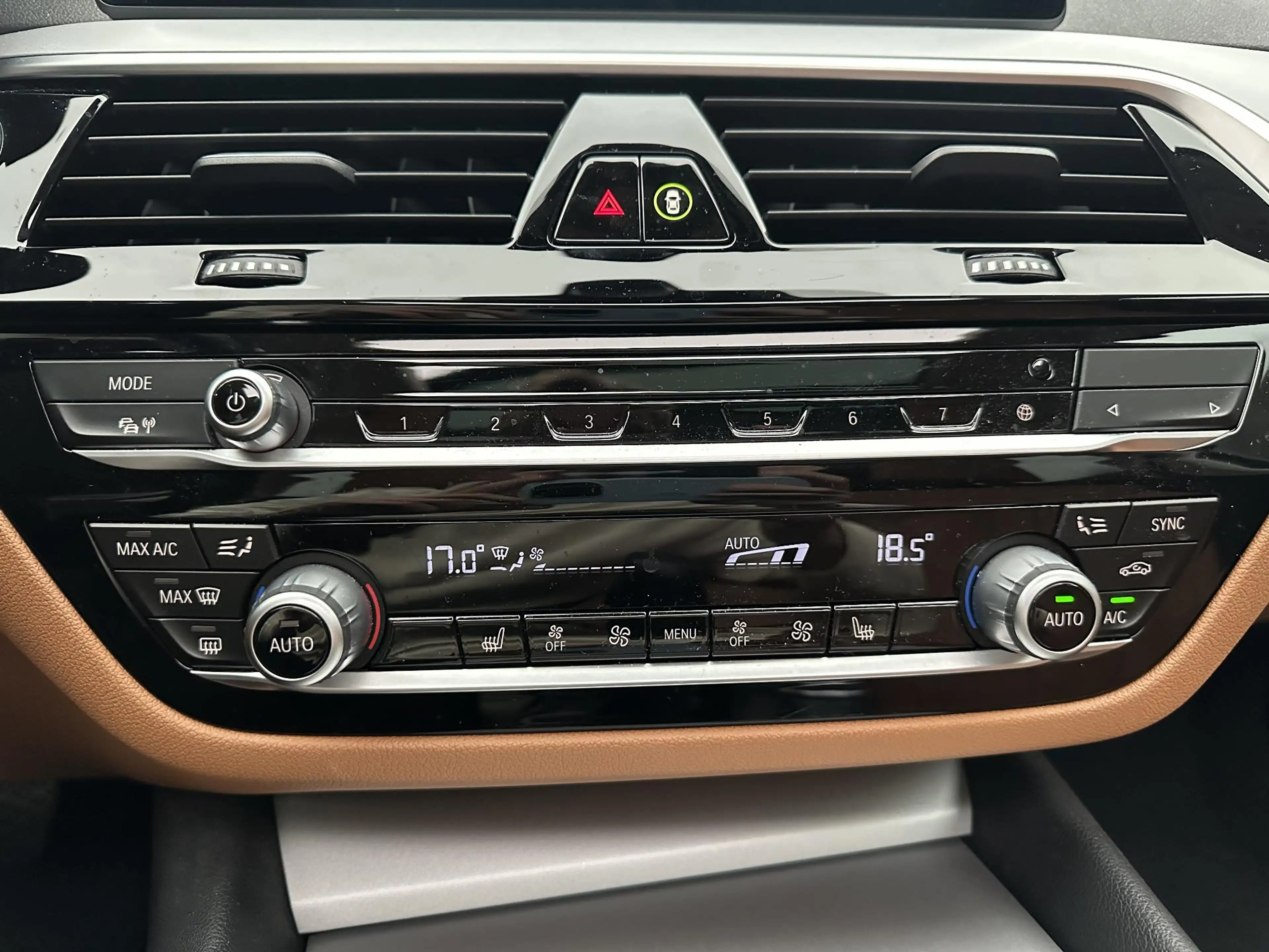 BMW 520 5-serie Touring 520d High Executive Edition Pano| — photo 24