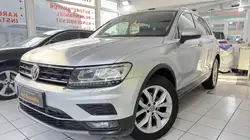 Volkswagen Tiguan Highline ACC LED 18ZOLL AUTOMATIK GARANTIE