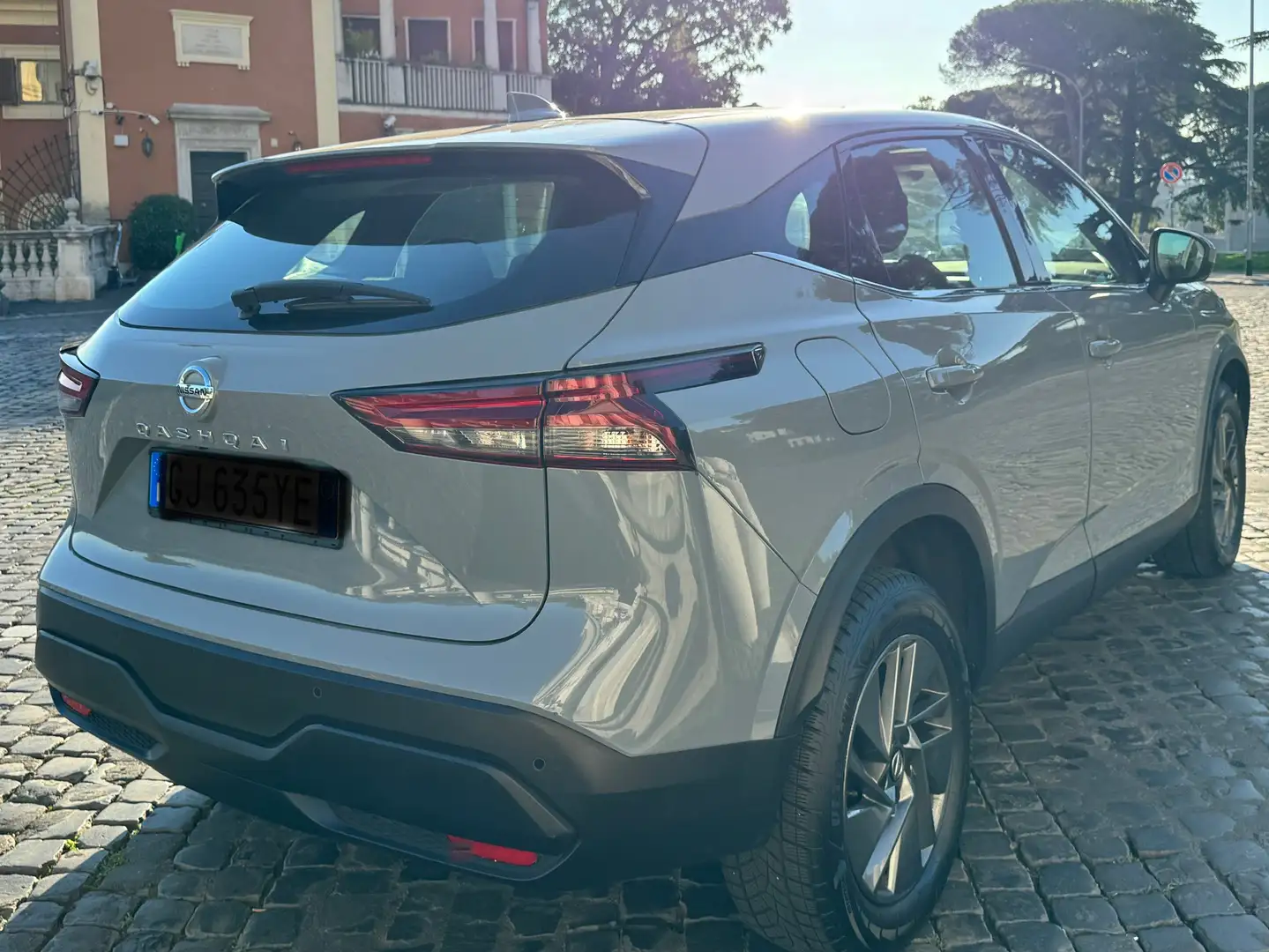 Nissan Qashqai 1.3 mhev N-Connecta 2wd 140cv  xtronic iva esposta Grigio - 1