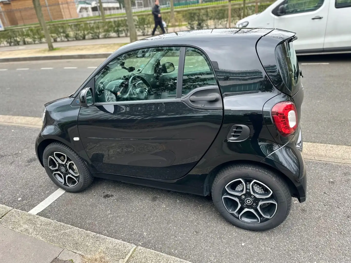 smart forTwo Fortwo Coupé 82 ch Prime Noir - 1