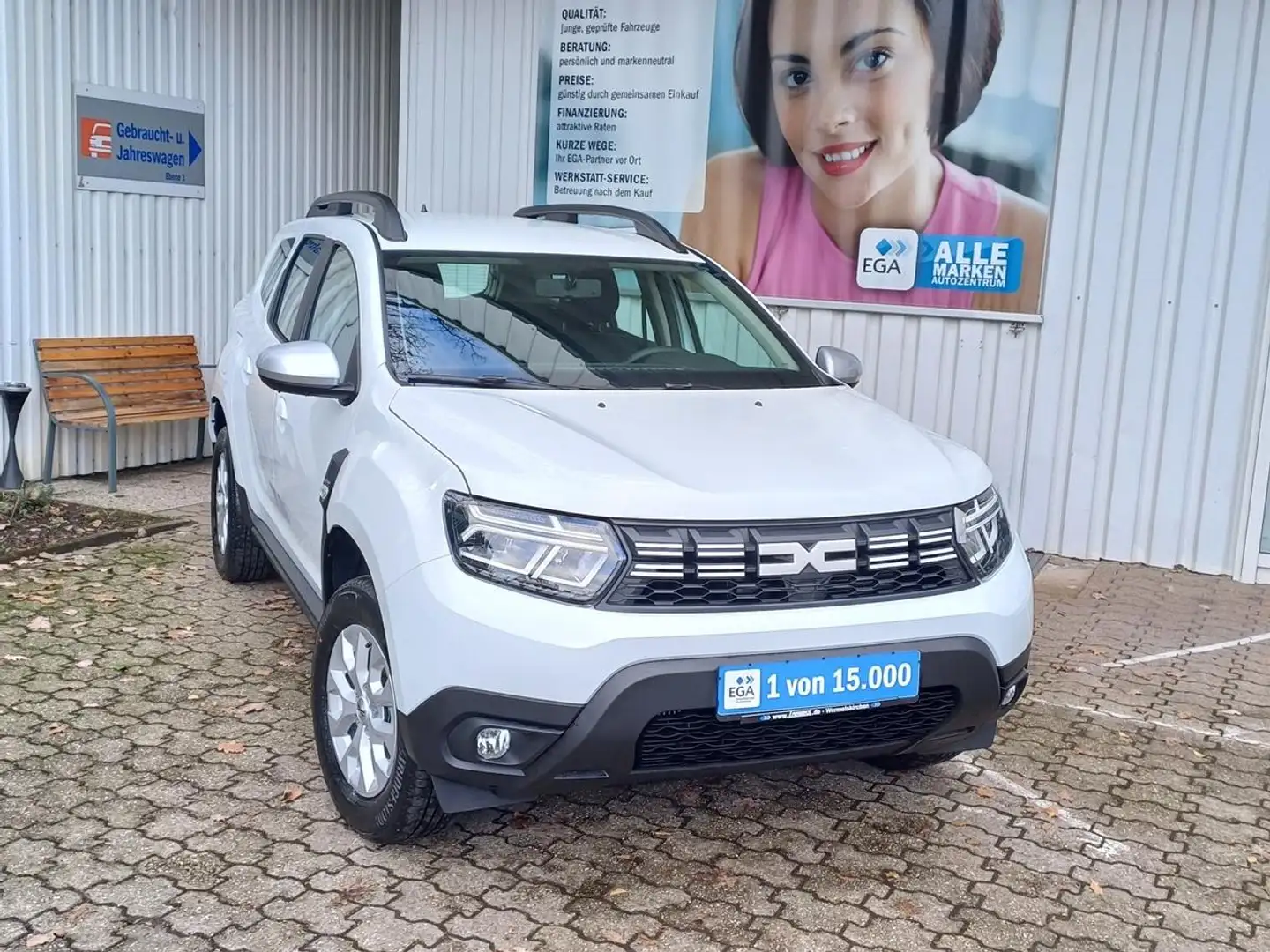 Dacia Duster EXPRESSION MY23 1.0 TCE 100 LPG KLIMA*SHZG*SMART-L Blanc - 2