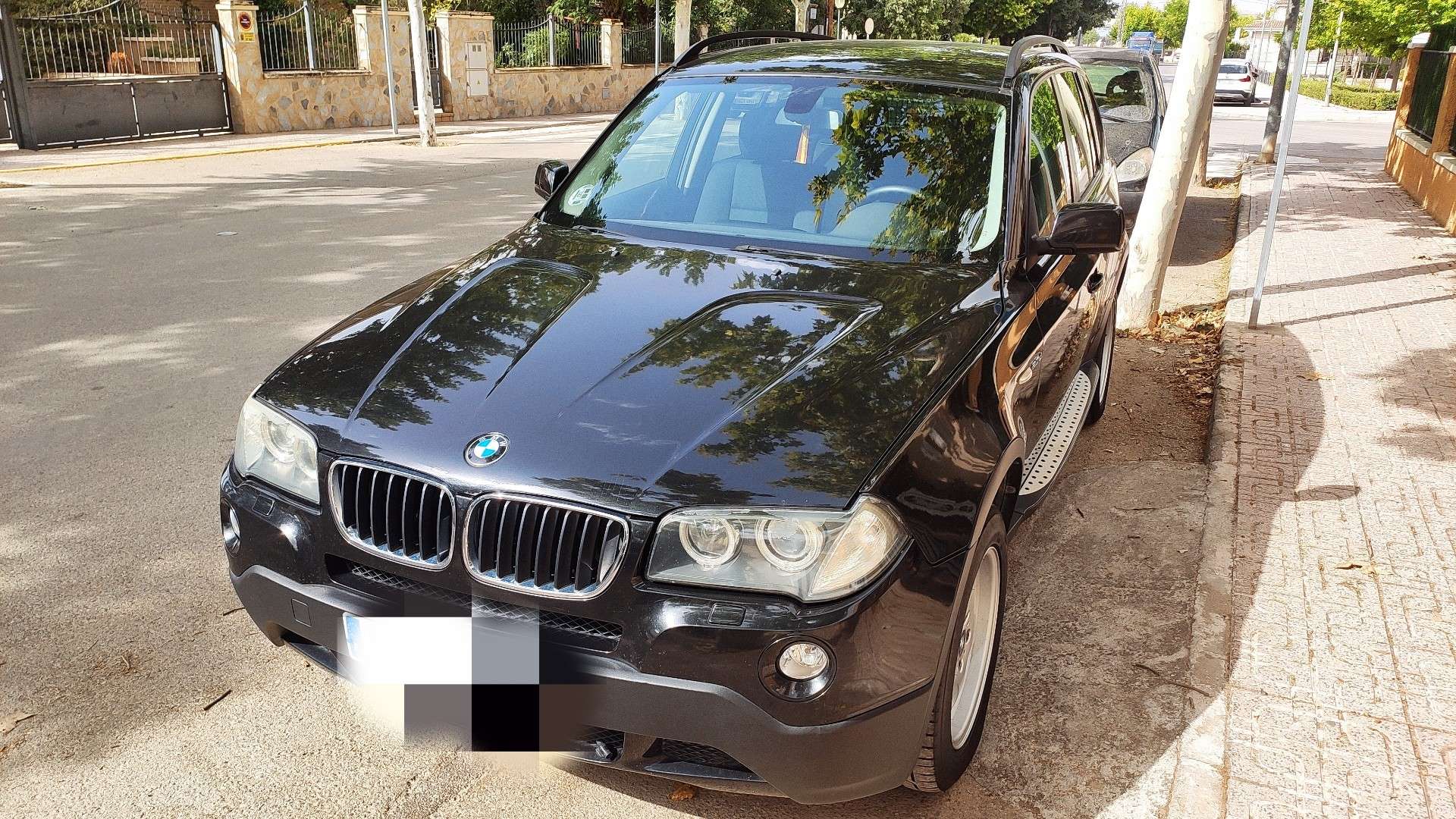 BMW X3 2.0d - foto 1