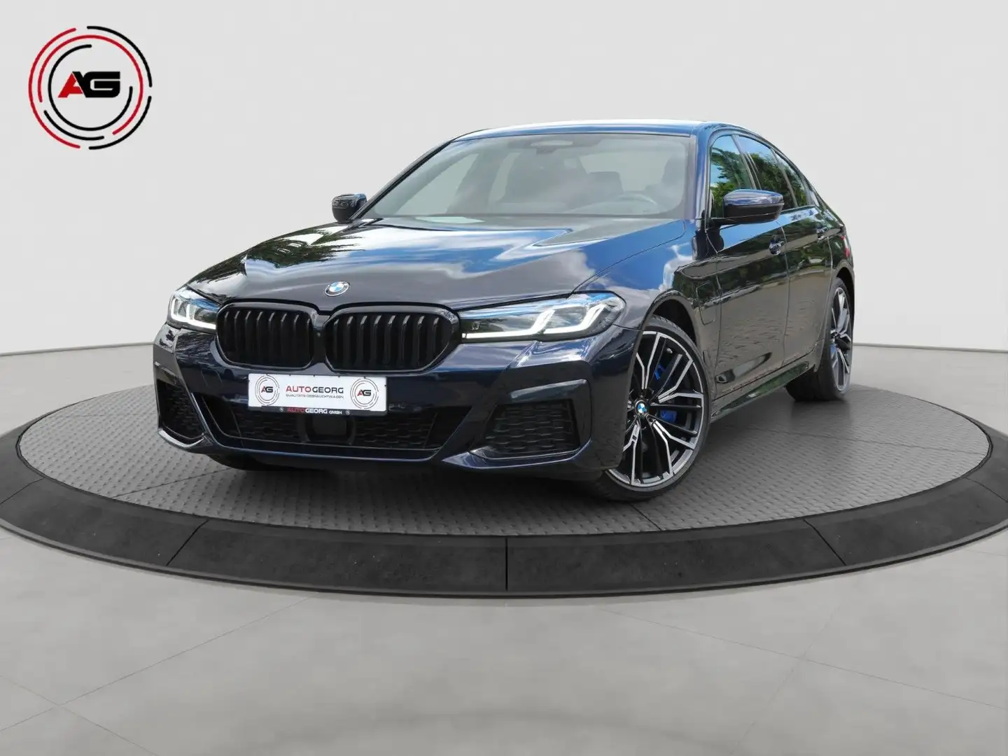BMW 545 e xDrive M-SPORT LC.PO LASER ACC 360° DAP 20" Noir - 1