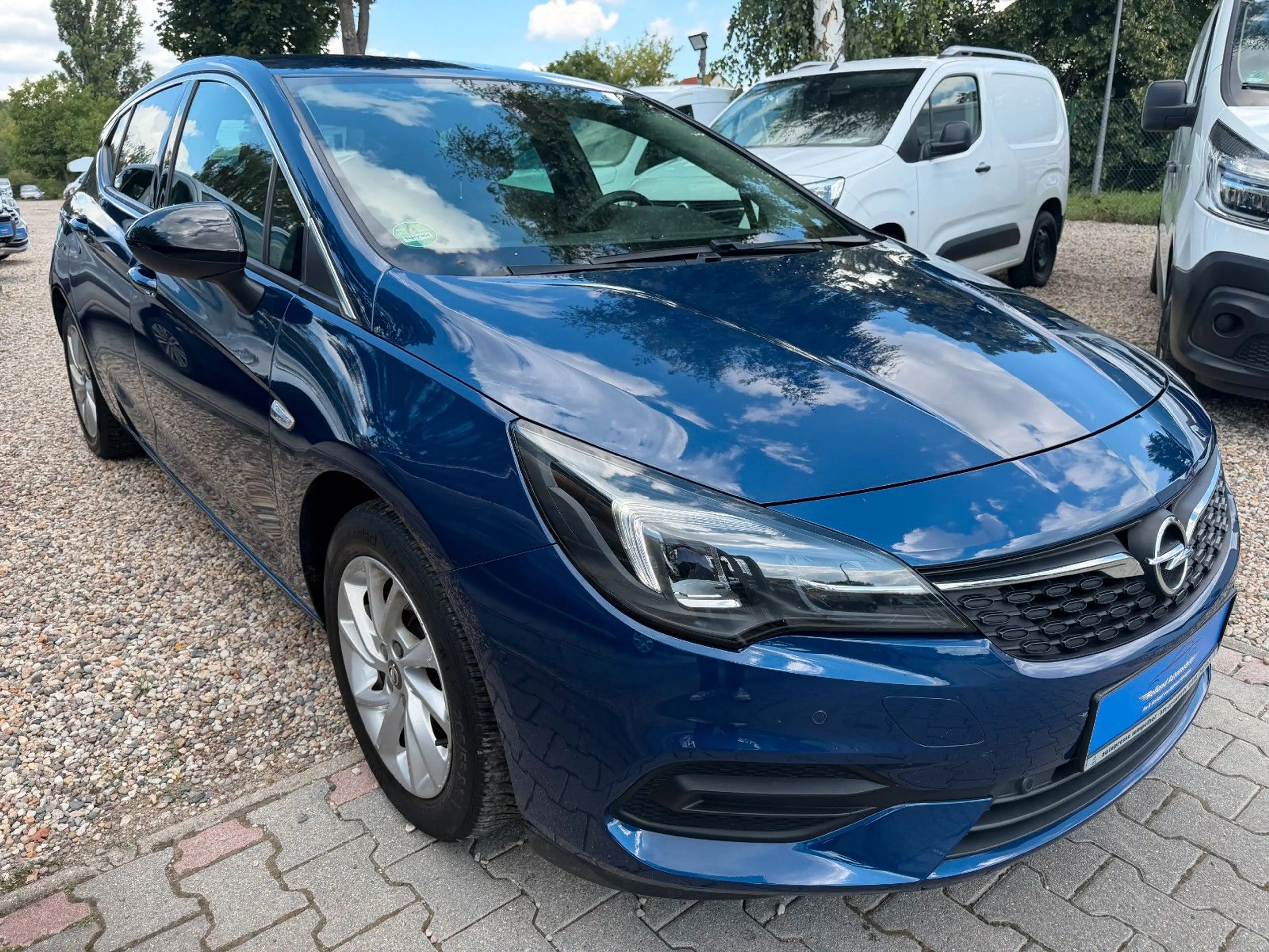 Opel Astra K Elegance*2.HD*CarPlay*LHZ*SHZ*TÜV NEU — photo 2