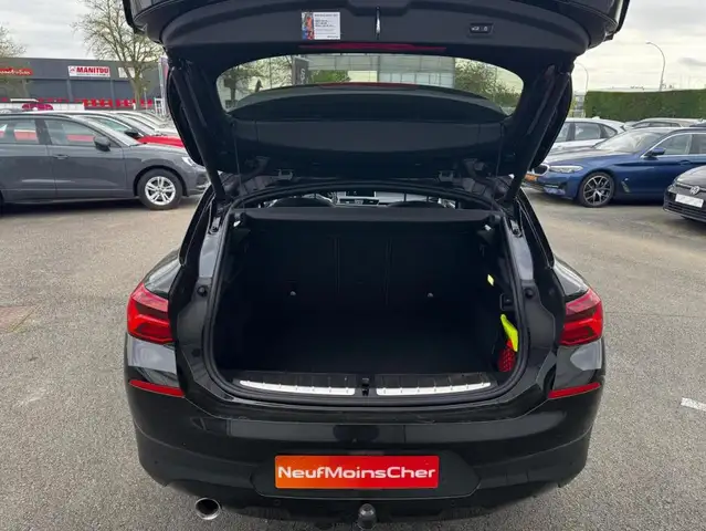 BMW X2 view 8
