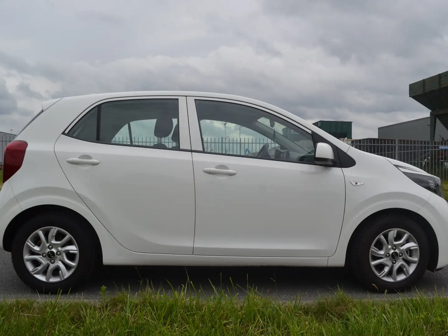 Kia Picanto Picanto 1.0 CVVT Co.Pl.L.Nav Wit - 2