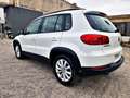 Volkswagen Tiguan 2.0TDI BMT Cross 4x2 110 Wit - thumbnail 3