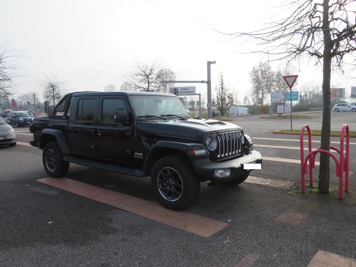 Jeep Gladiator Gladiator+3.0+V6+Overland+4wd+auto Nero - 1