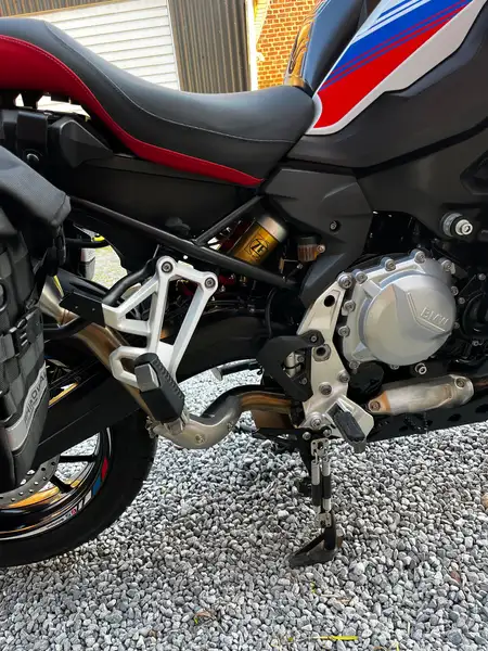 BMW F 750 GS - foto 3