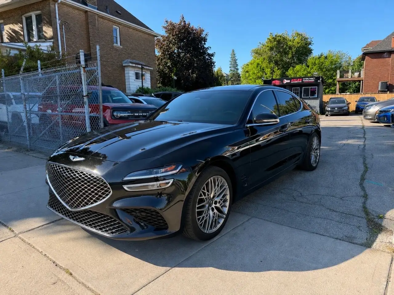 2023 Genesis G70