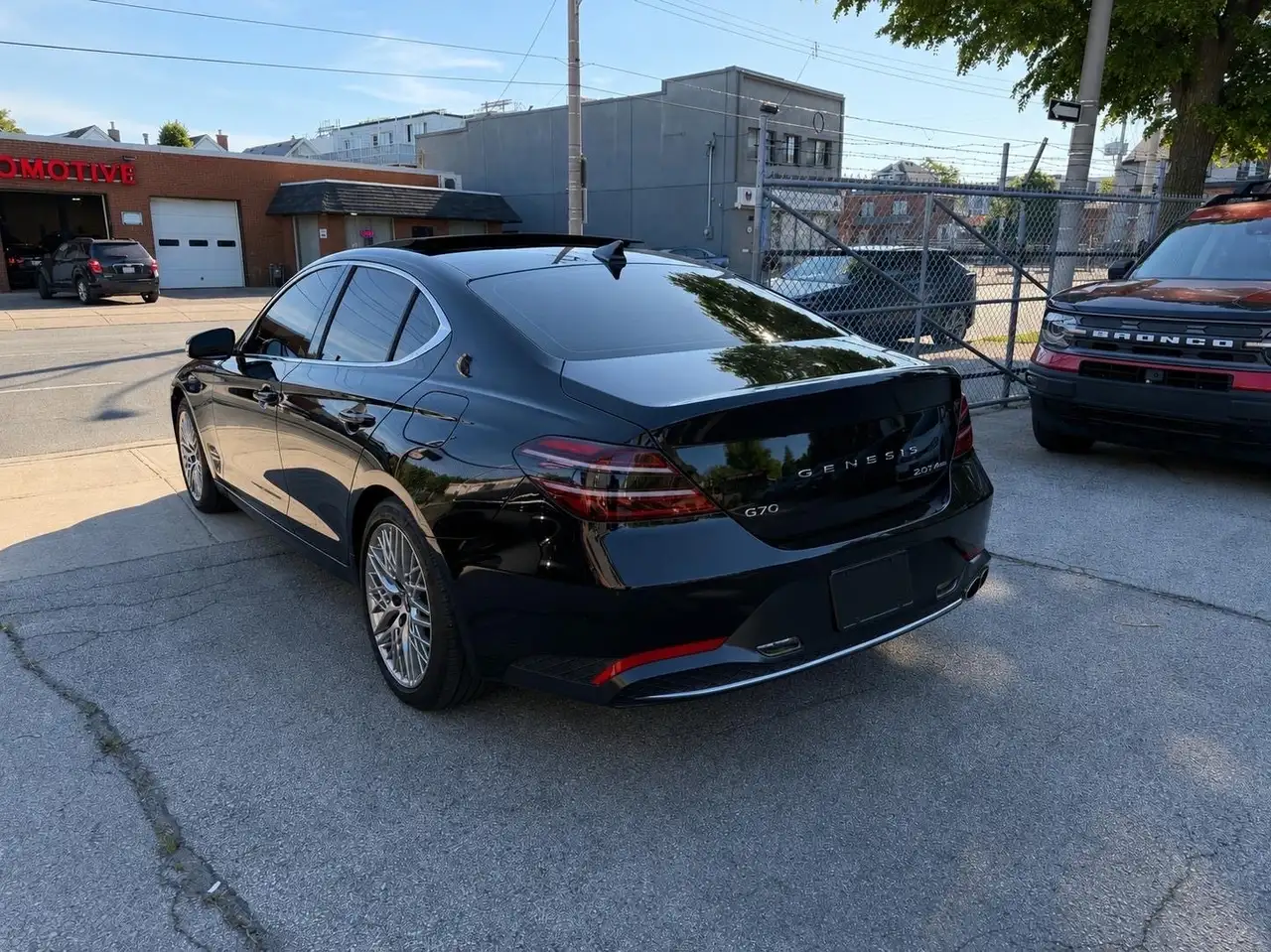 Genesis G70 снимка Genesis G70