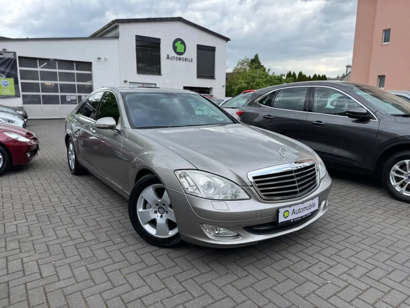 Mercedes-Benz S 350 *SHZ*LUFTF*SCHIBED*KEYLESS*NAVI*SHZ*BIXENON Plateado - 1
