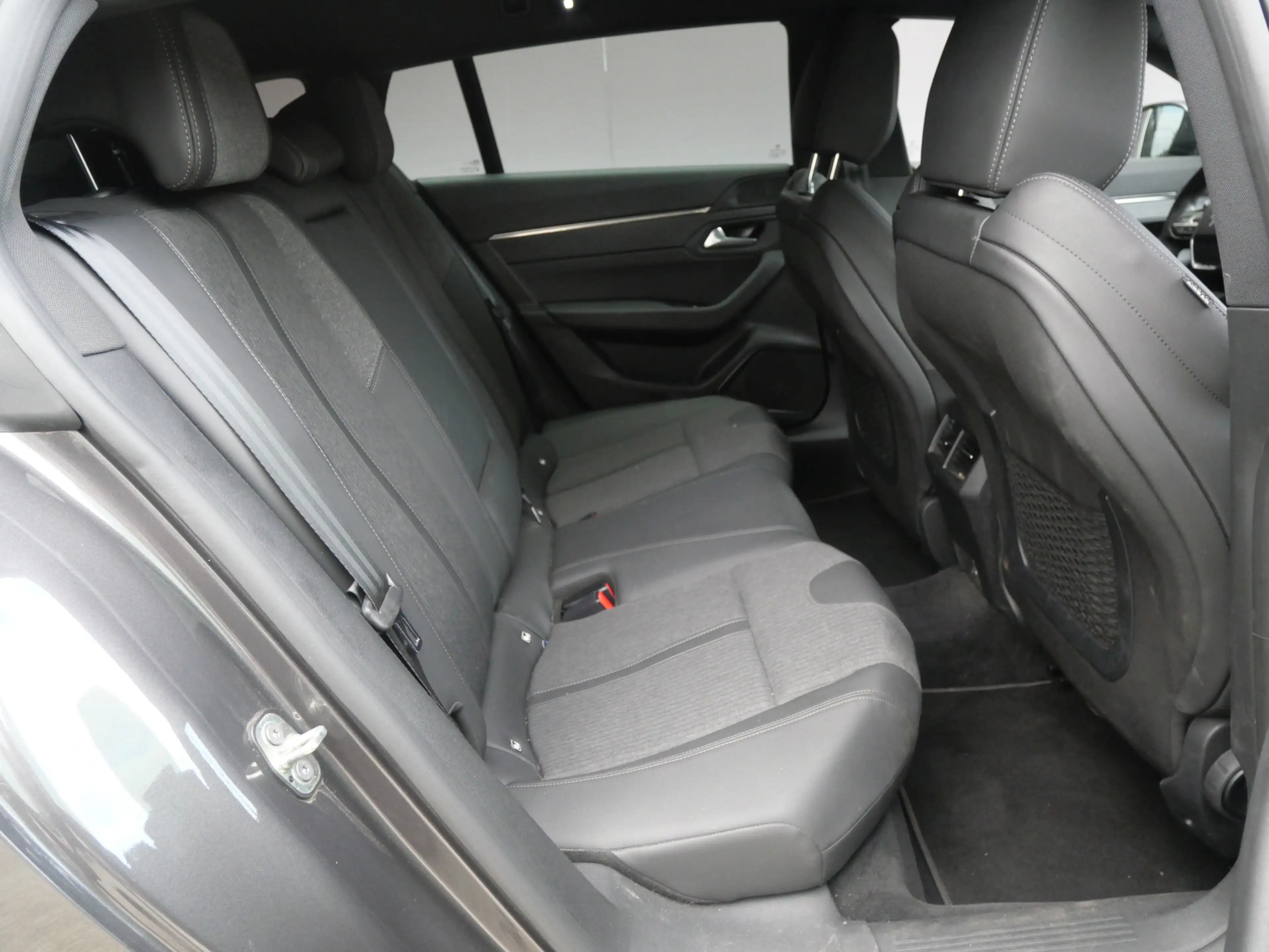 Peugeot 508 SW 1.6 HYbrid 225 ALLURE | A.C.C | TREKHAAK | CARP — photo 14