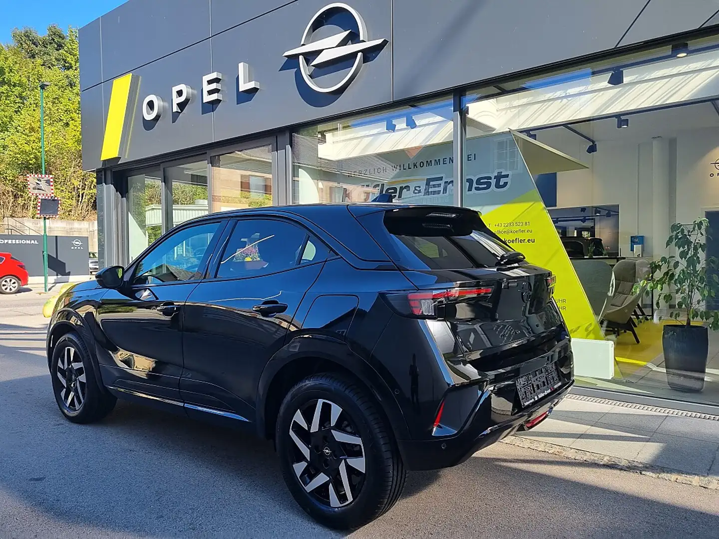 Opel Mokka 1,2 Direct Injection Turbo GS Schwarz - 1