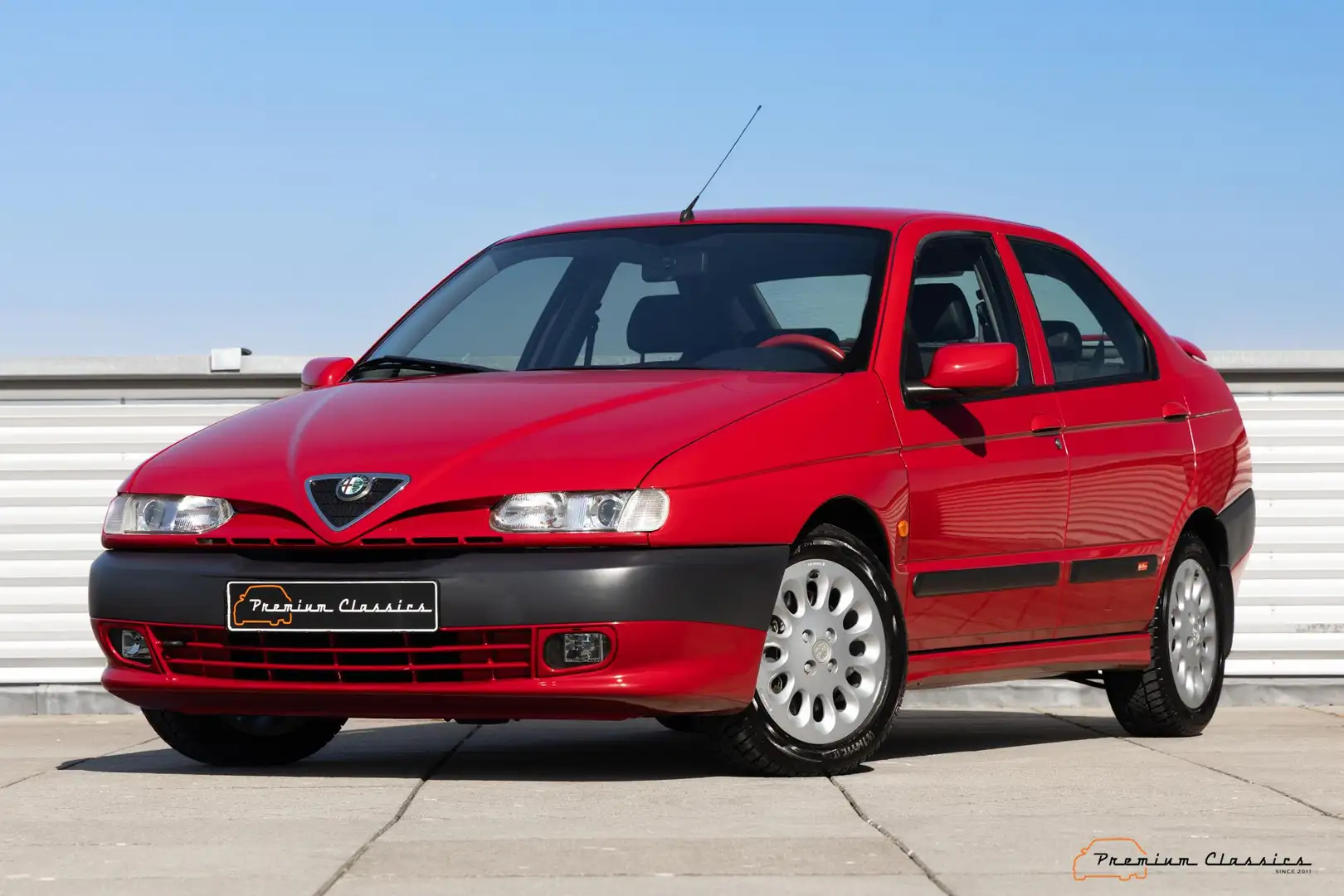 Alfa Romeo 146 2.0-16V T.Spark ti | 39.000KM | 1st Owner | 1st Pa - 1