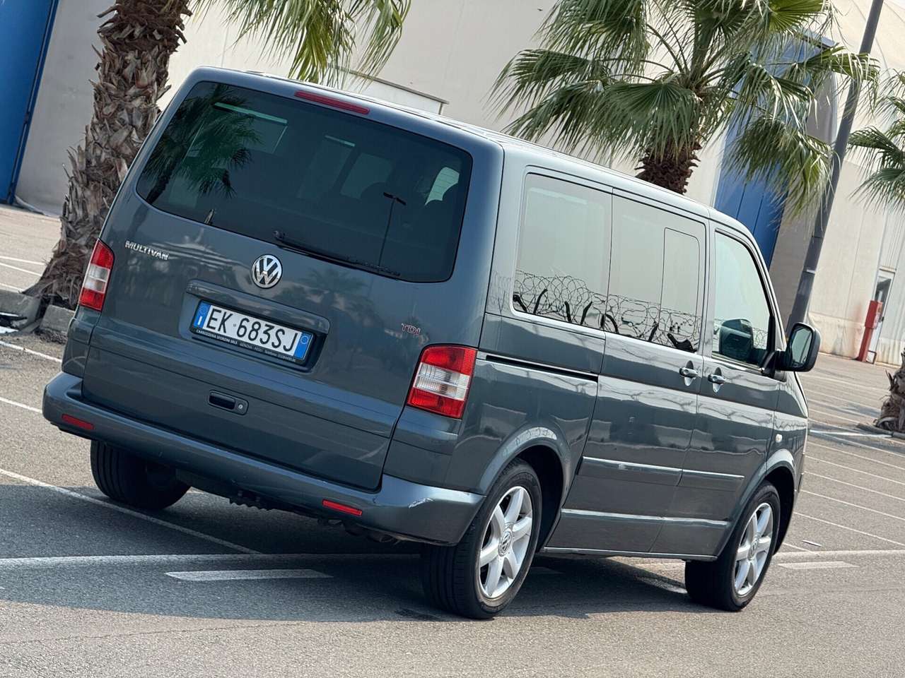 Volkswagen T6 Multivan Multivan 2.5 tdi ATLANTIS--MOTORE 10.000 KM