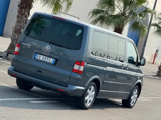 Volkswagen T6 Multivan Multivan 2.5 tdi ATLANTIS--MOTORE 10.000 KM