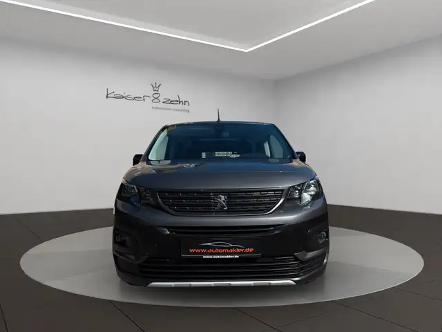 Peugeot Rifter view 4