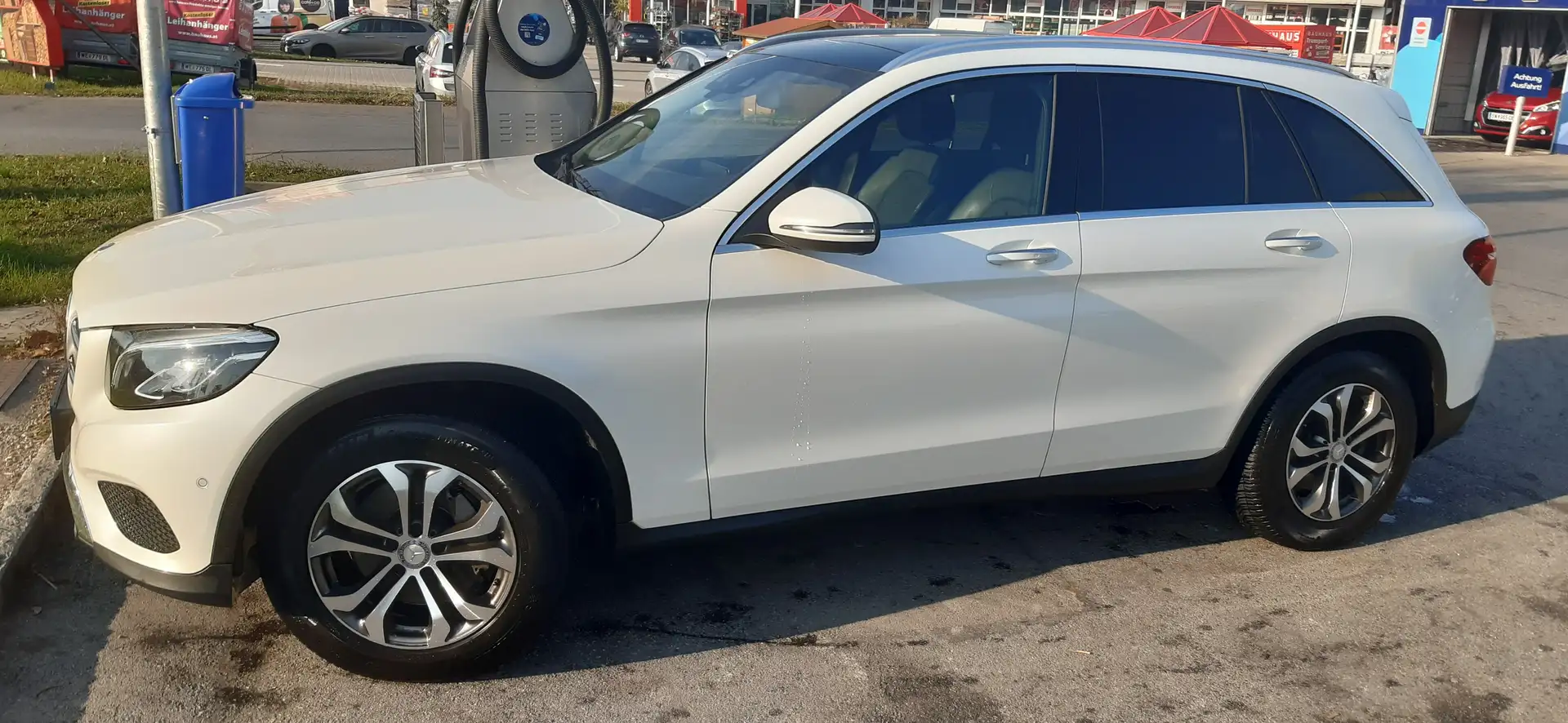 Mercedes-Benz GLC 220 GLC 220d 4MATIC Aut. Weiß - 1