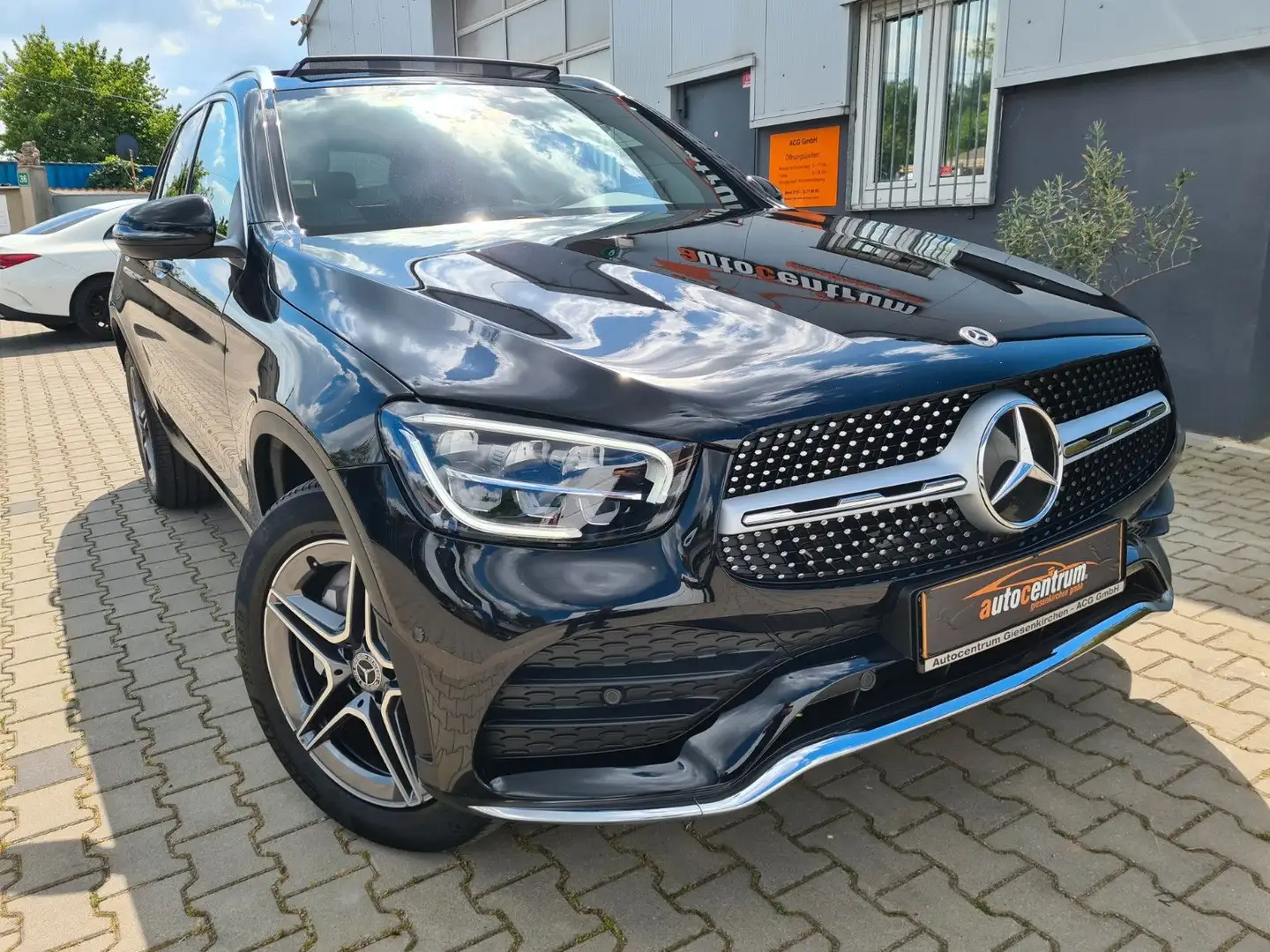 Mercedes-Benz GLC 300 de 4M 2x AMG*Pano*MBUX+*LED*RF-Kamera*DAB Schwarz - 2