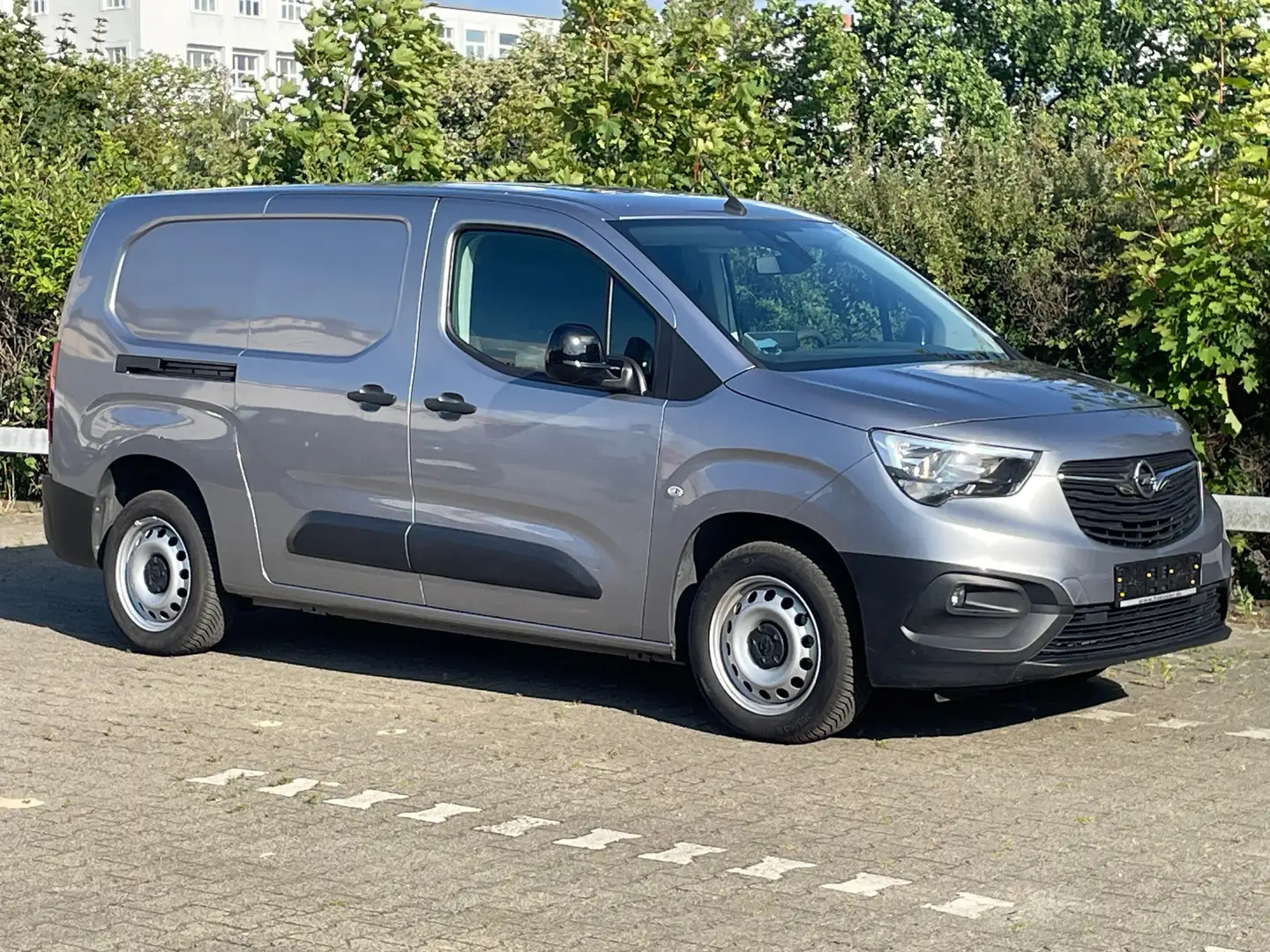Opel Combo Basis erhöhteNutzlastXL*AHK*Rückf.Kame*Klim Gris - 1