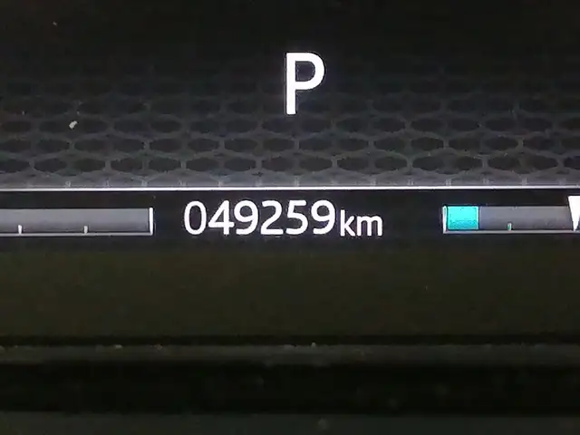 Land Rover Range Rover Evoque view 19
