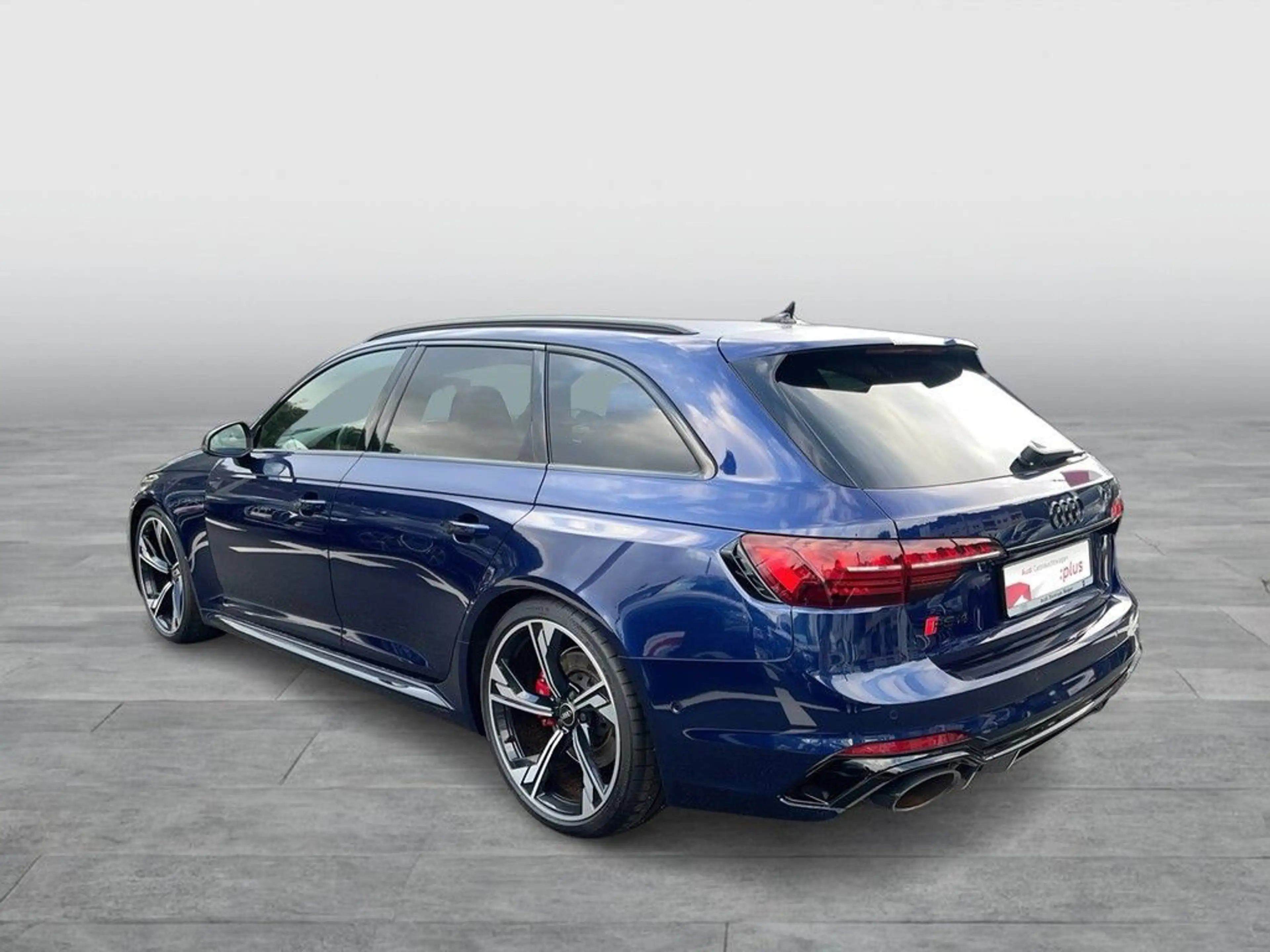 Audi RS4 RS4 Avant 2.9 TFSI quattro Matrix Pano Kamera He — photo 3
