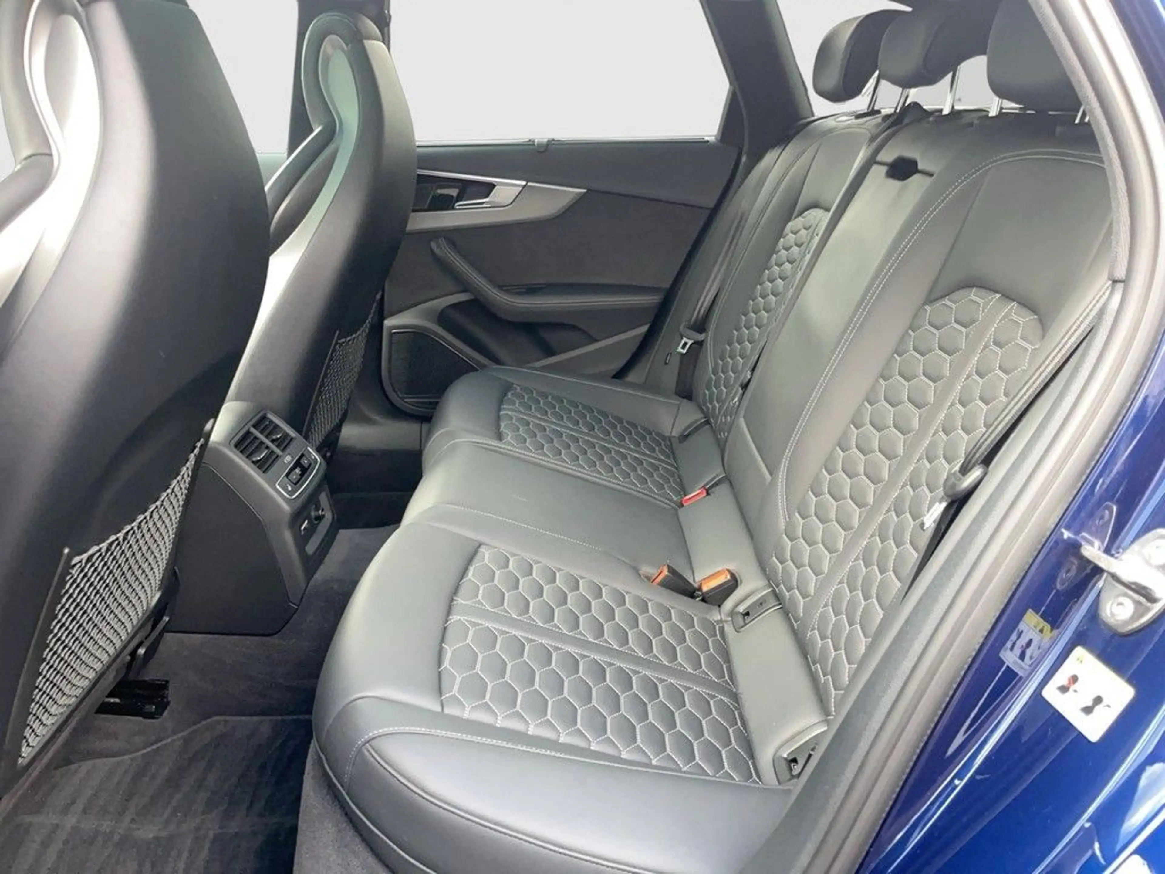 Audi RS4 RS4 Avant 2.9 TFSI quattro Matrix Pano Kamera He — photo 14