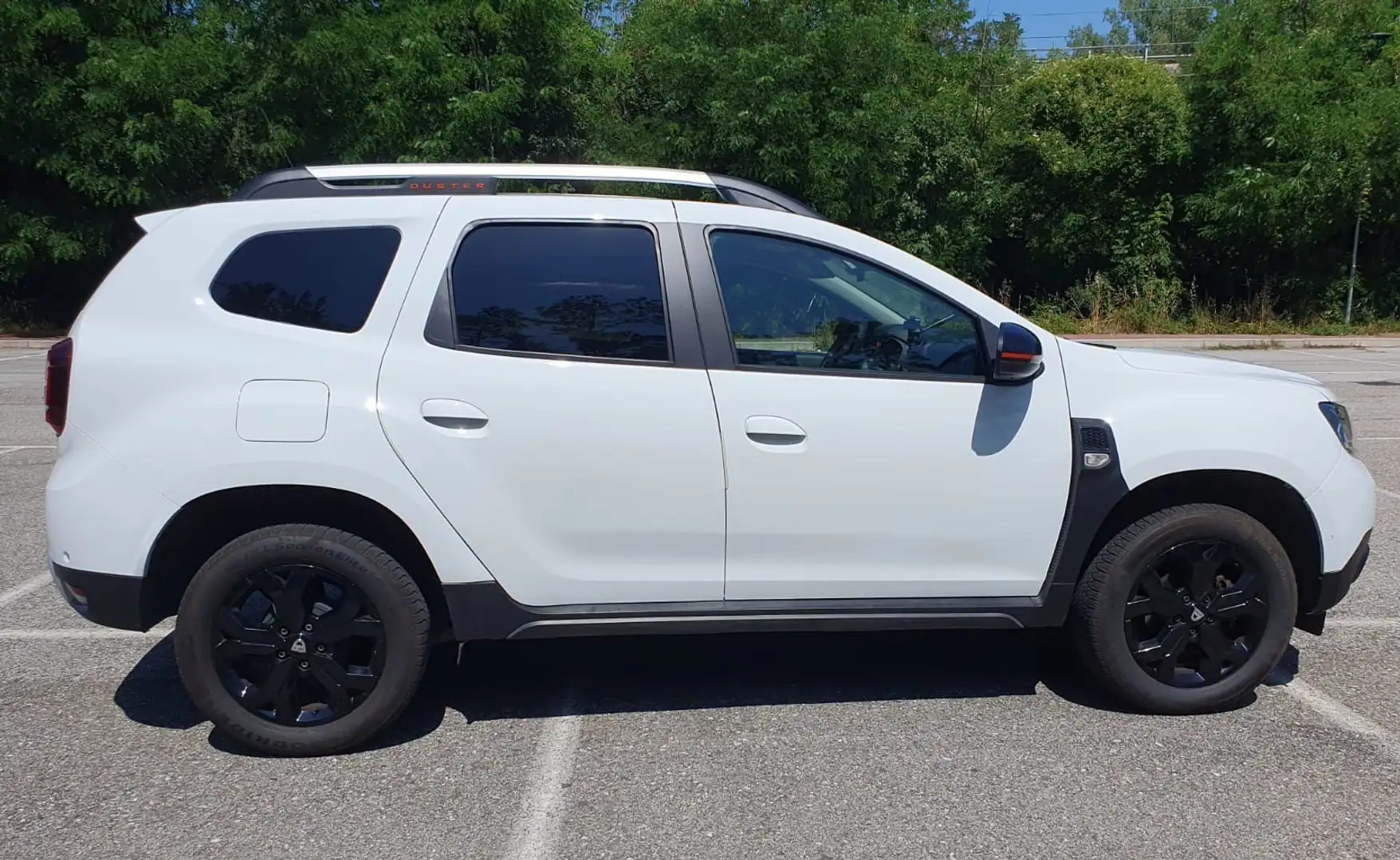 Dacia Duster 1.0 tce Extreme Gpl 4x2 100cv Bianco - 1