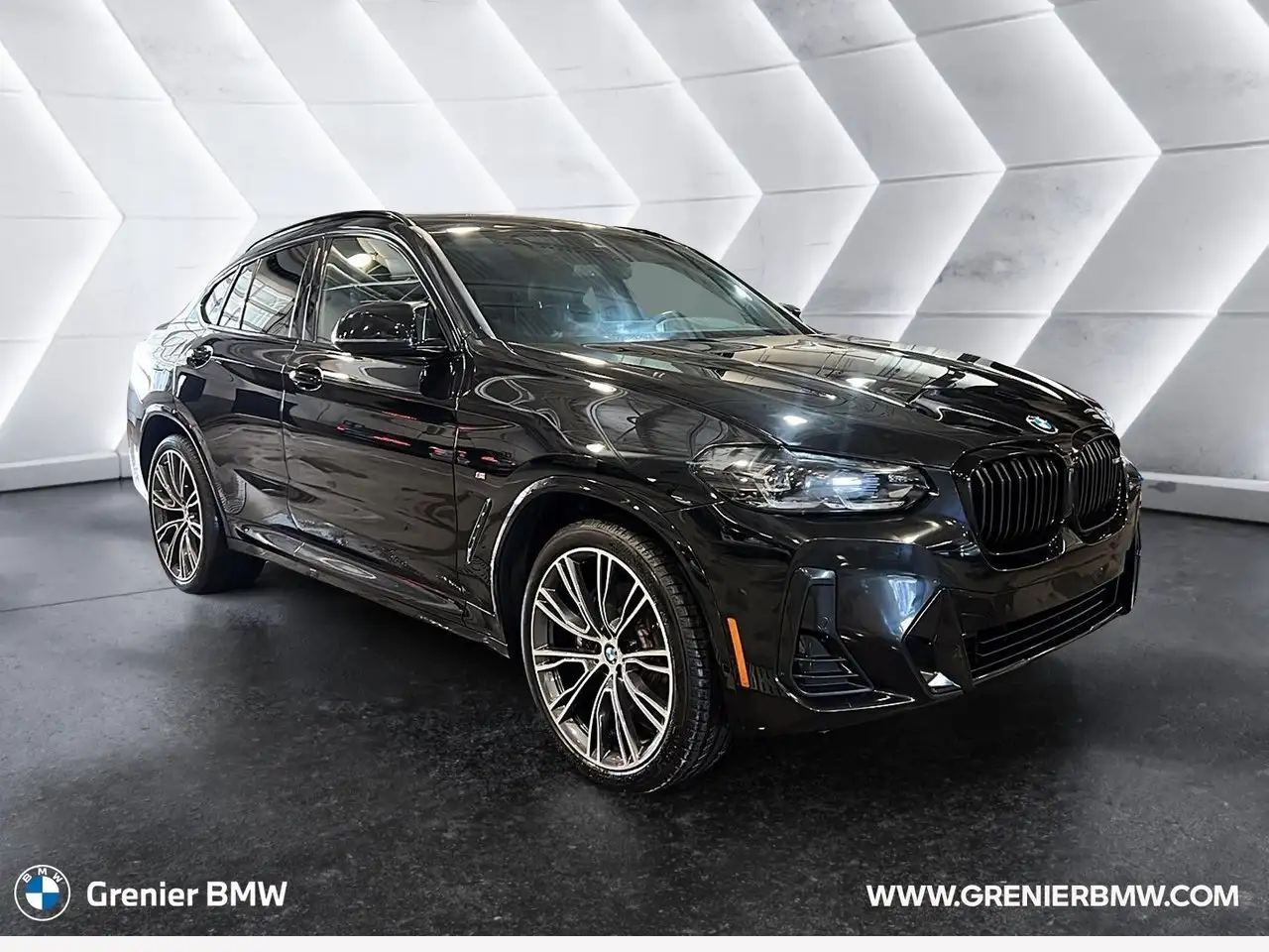 2023 BMW X4