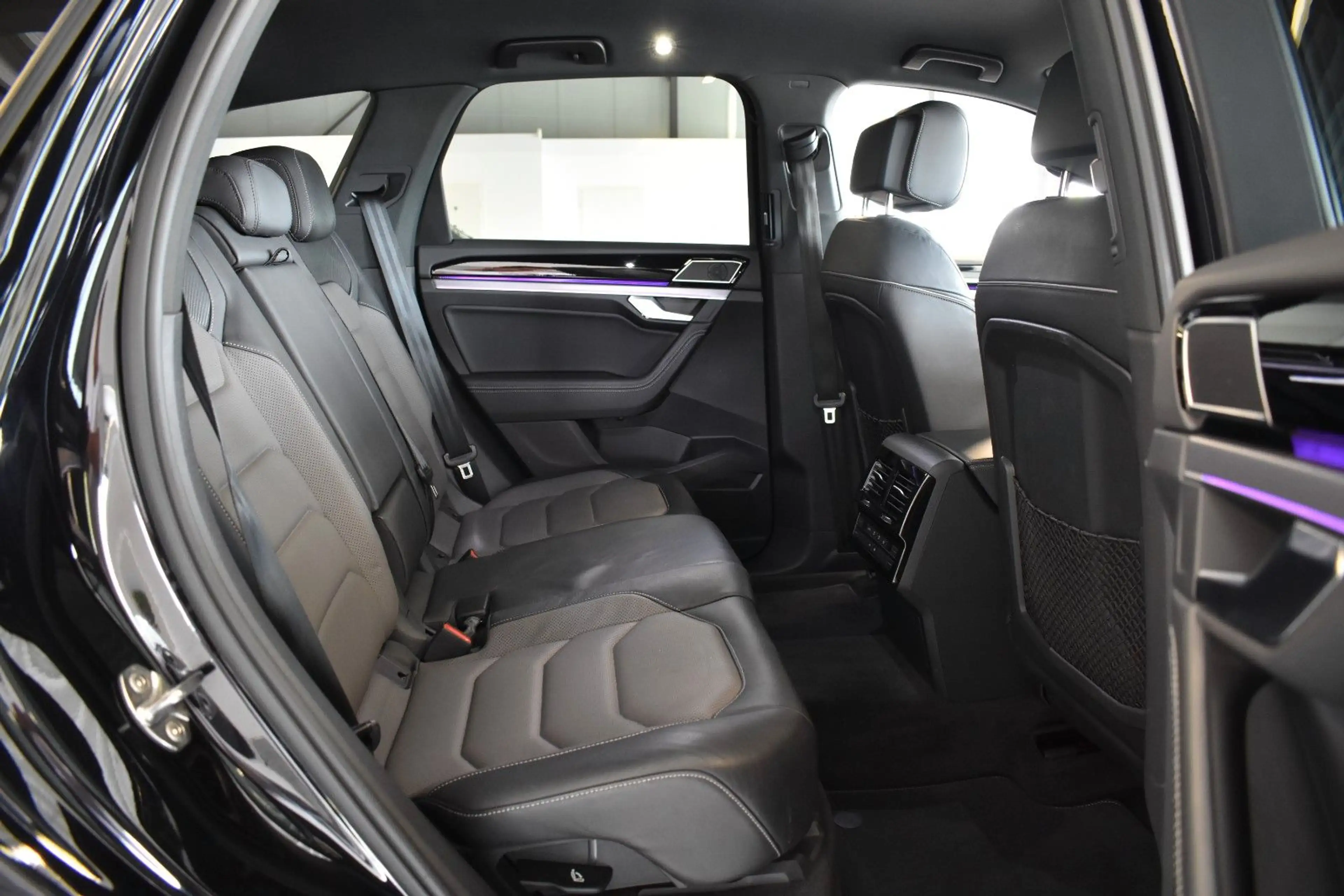 Volkswagen Touareg R-Line HUD/VIRTUAL/LUFT/SITZLÜFTUNG/AMBI — photo 14