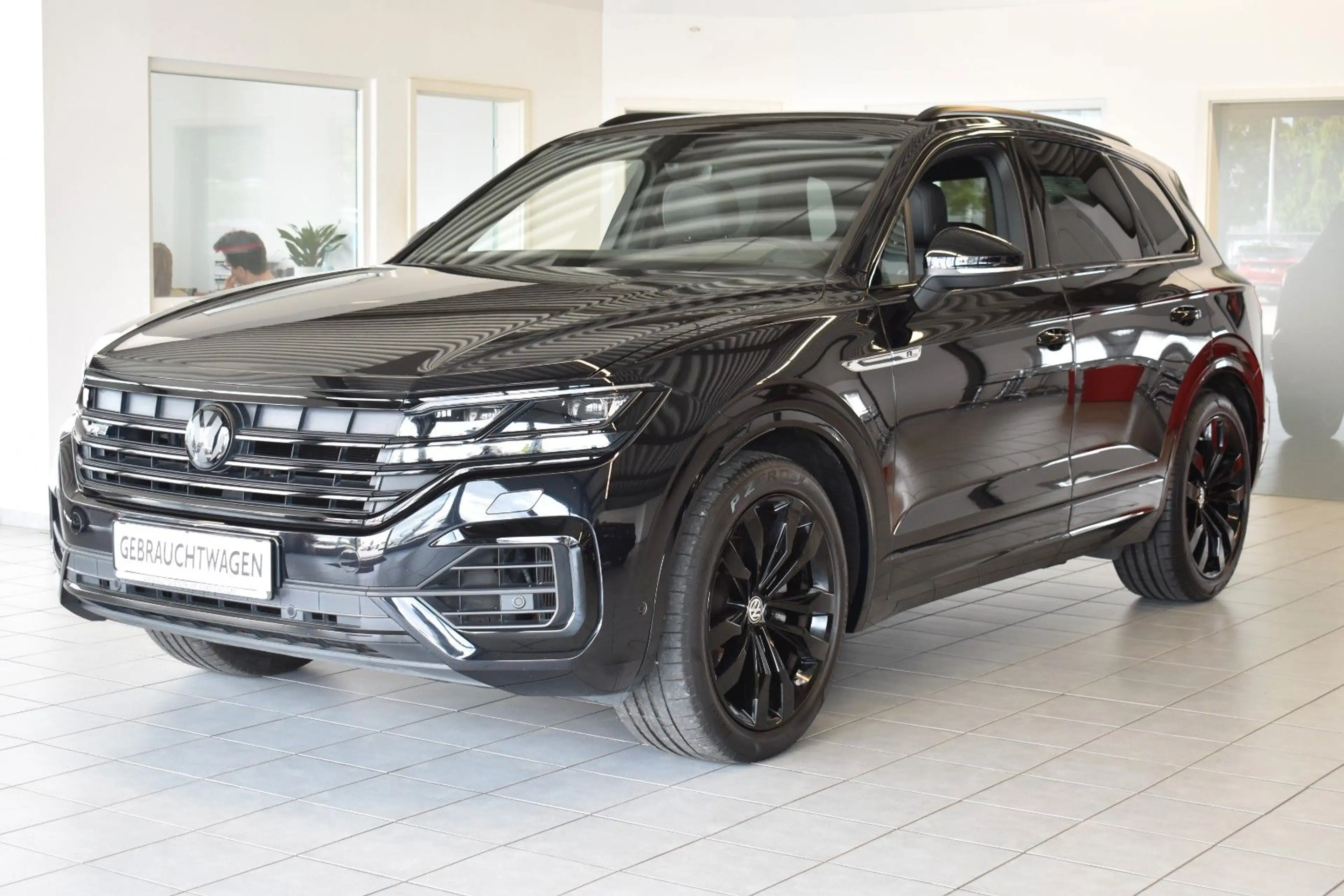 Volkswagen Touareg R-Line HUD/VIRTUAL/LUFT/SITZLÜFTUNG/AMBI — photo 3