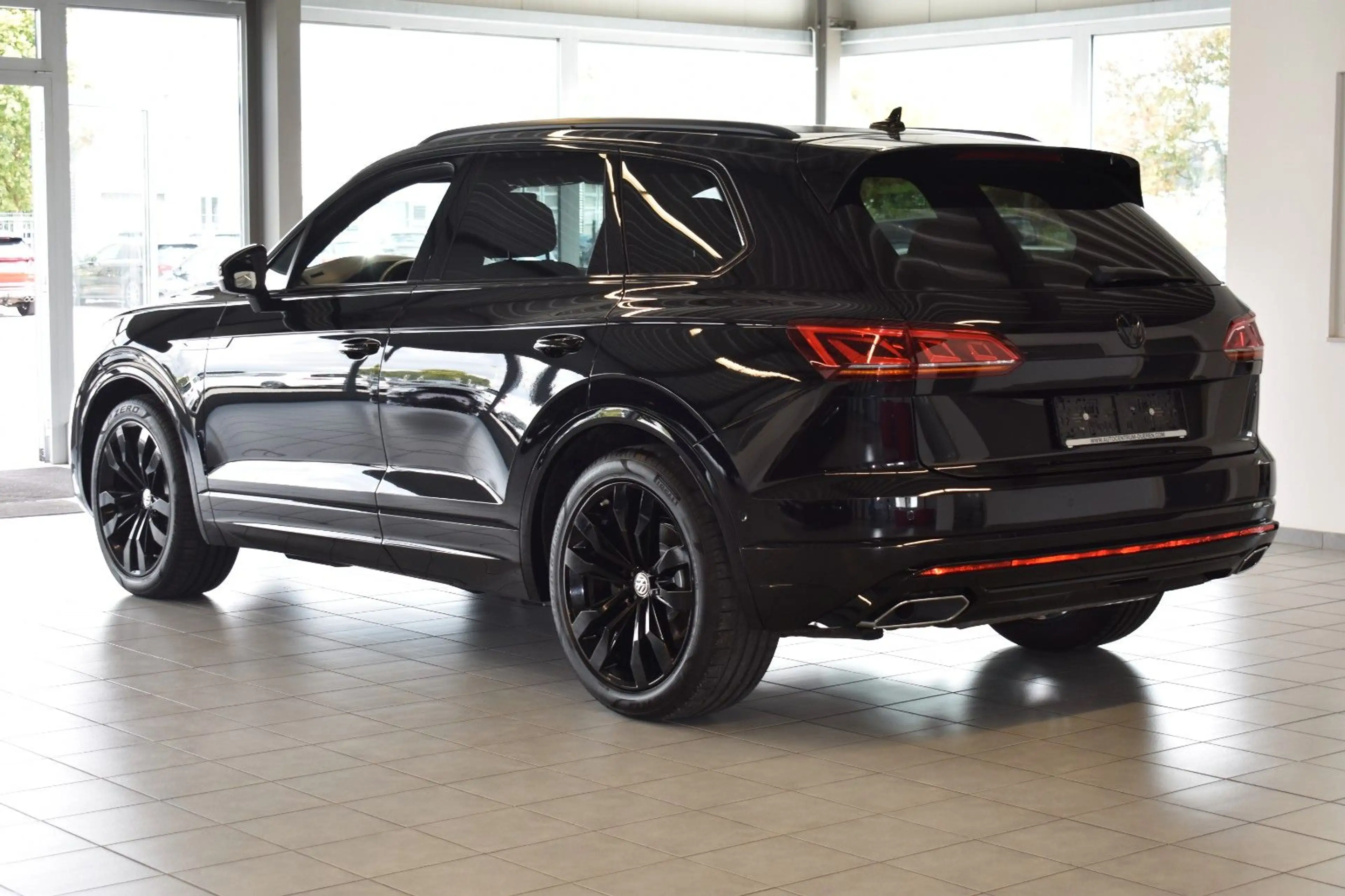 Volkswagen Touareg R-Line HUD/VIRTUAL/LUFT/SITZLÜFTUNG/AMBI — photo 5