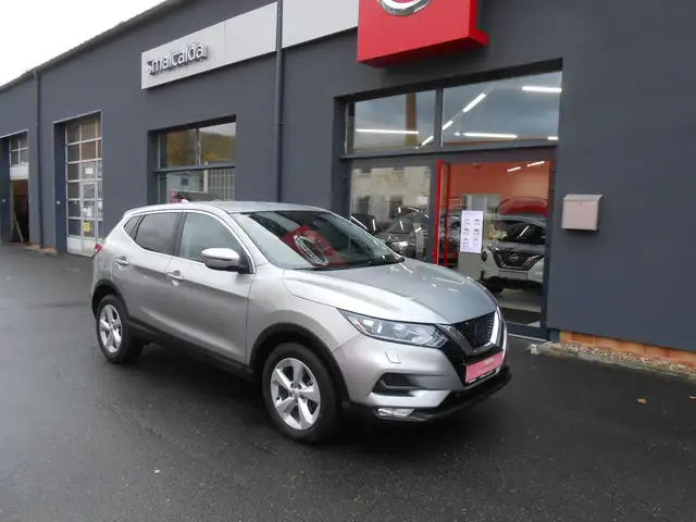 Nissan Qashqai Acenta*Automatik*AHK*Winterräder