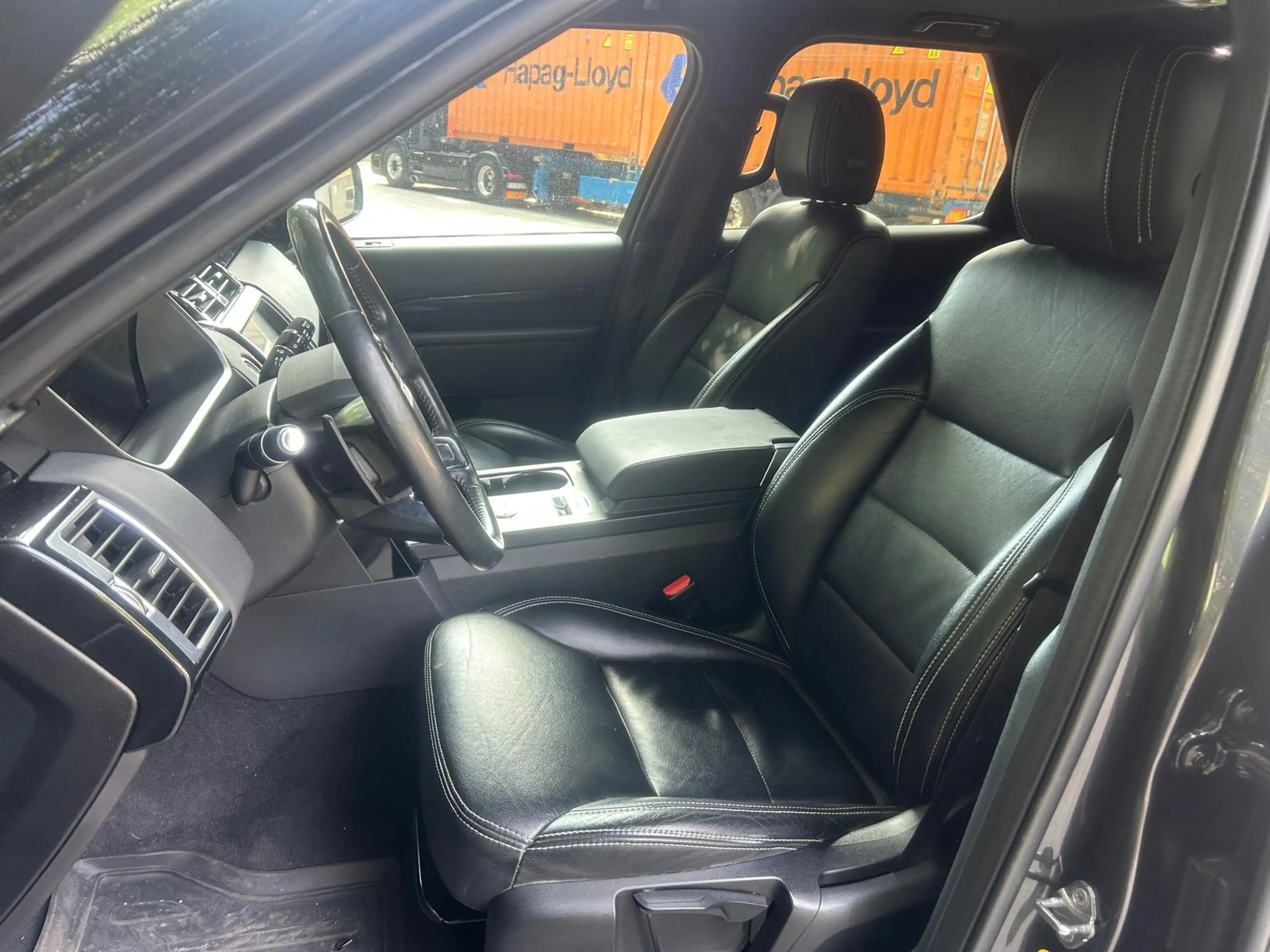 Land Rover Discovery Discovery 2.0 SD4 HSE Luxury (EU6d-TEMP) — photo 10