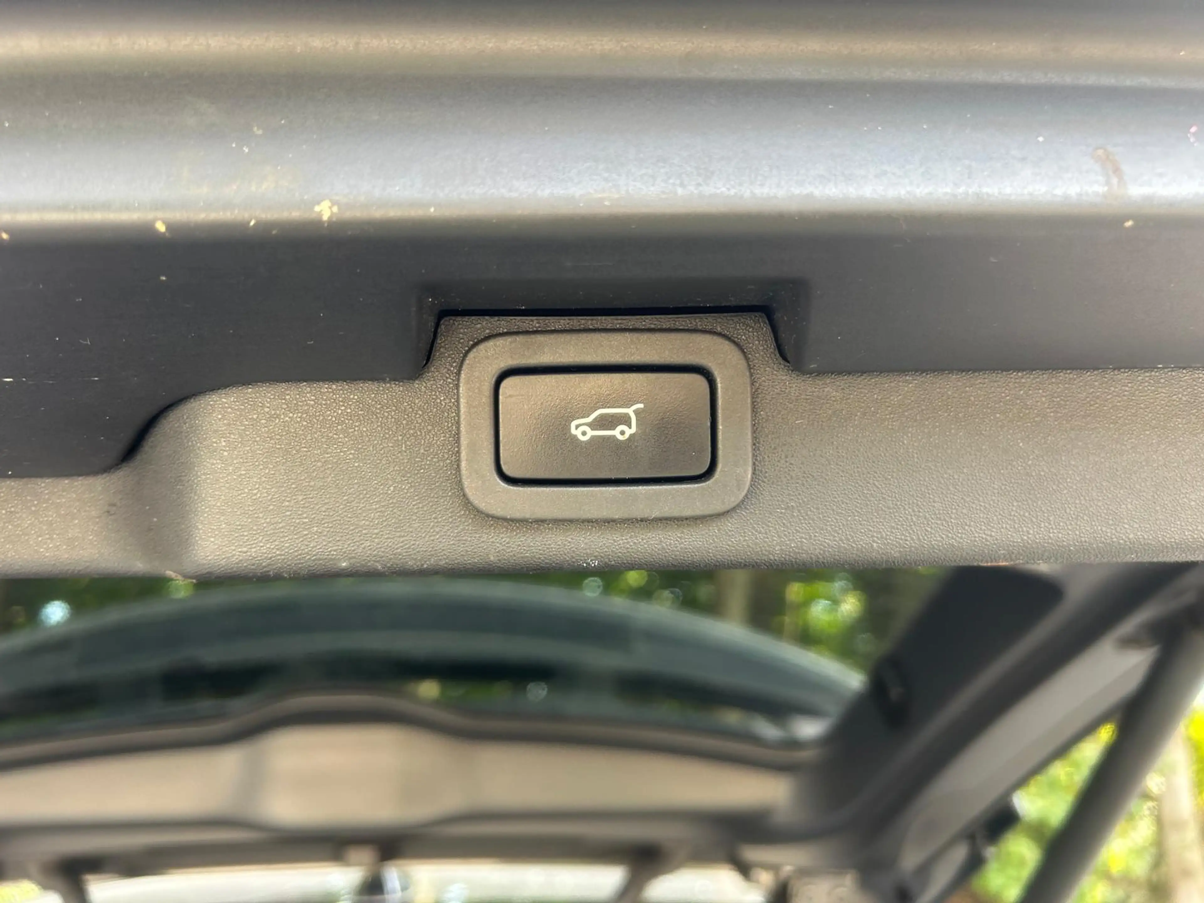 Land Rover Discovery Discovery 2.0 SD4 HSE Luxury (EU6d-TEMP) — photo 8