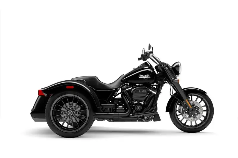 Harley-Davidson Freewheeler - foto 5