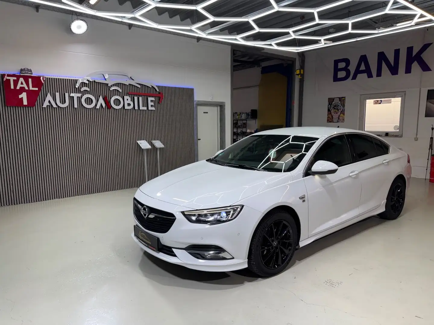 Opel Insignia B Grand Sport Dynamic OPC Line Kamera Blanco - 1