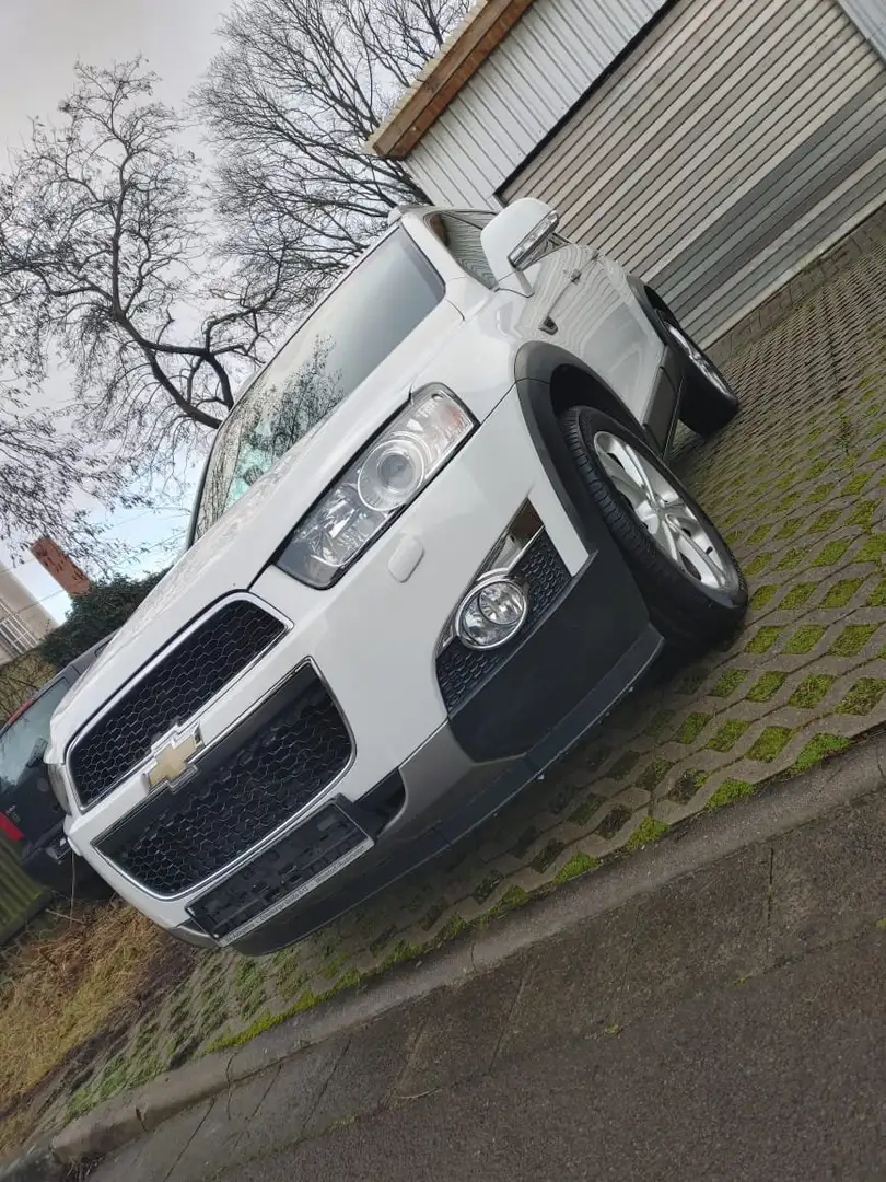 Chevrolet Captiva 2.2 Diesel 4WD Automatik LTZ Weiß - 1