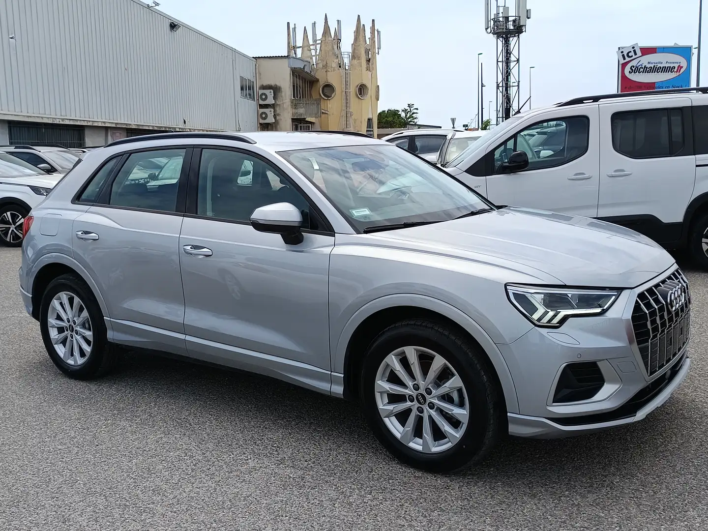 Audi Q3 35 TFSI 150 ch S tronic 7 Advanced Gris - 2