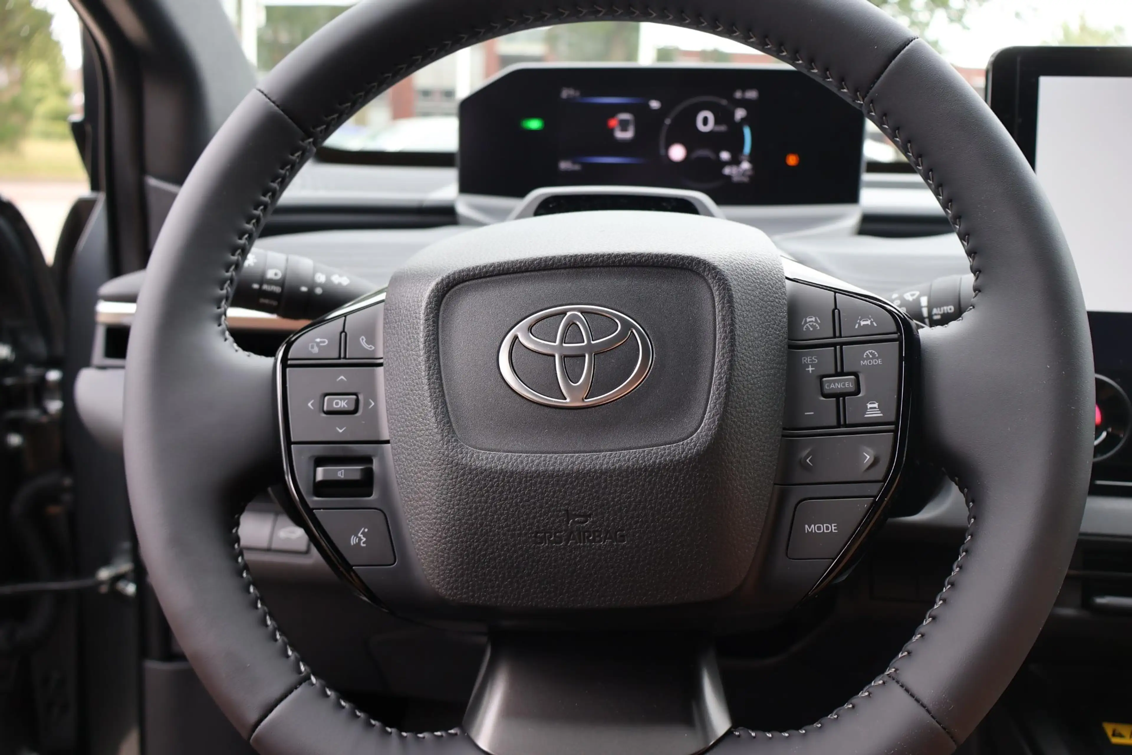 Toyota C-HR+ FIRST EDITION 77KWH 607KM-WLTP 20"LM-VELGEN EL-ACH — photo 11