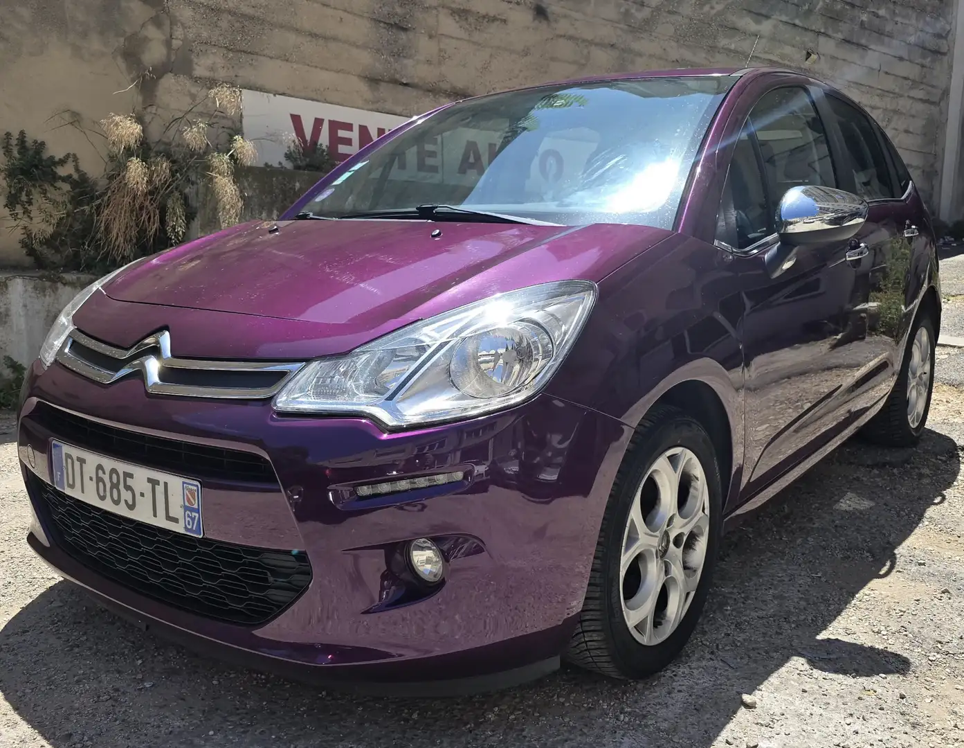 Citroen C3 1.2 essance 82ch Confort Business - 2